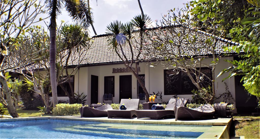 Finn'S Villa Santai Семиняк Екстериор снимка
